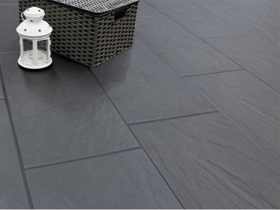 NAIN NEGRO 30x60 (9 m2)