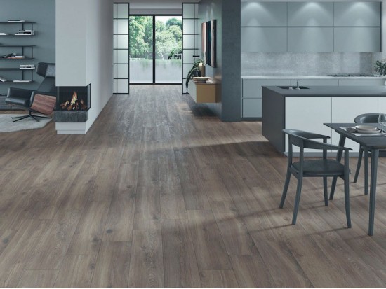 CARLO NOGAL 23x120 (4 m2)